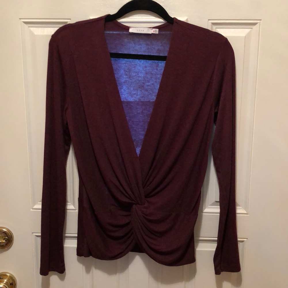 Lush women’s medium burgundy v neck sweater